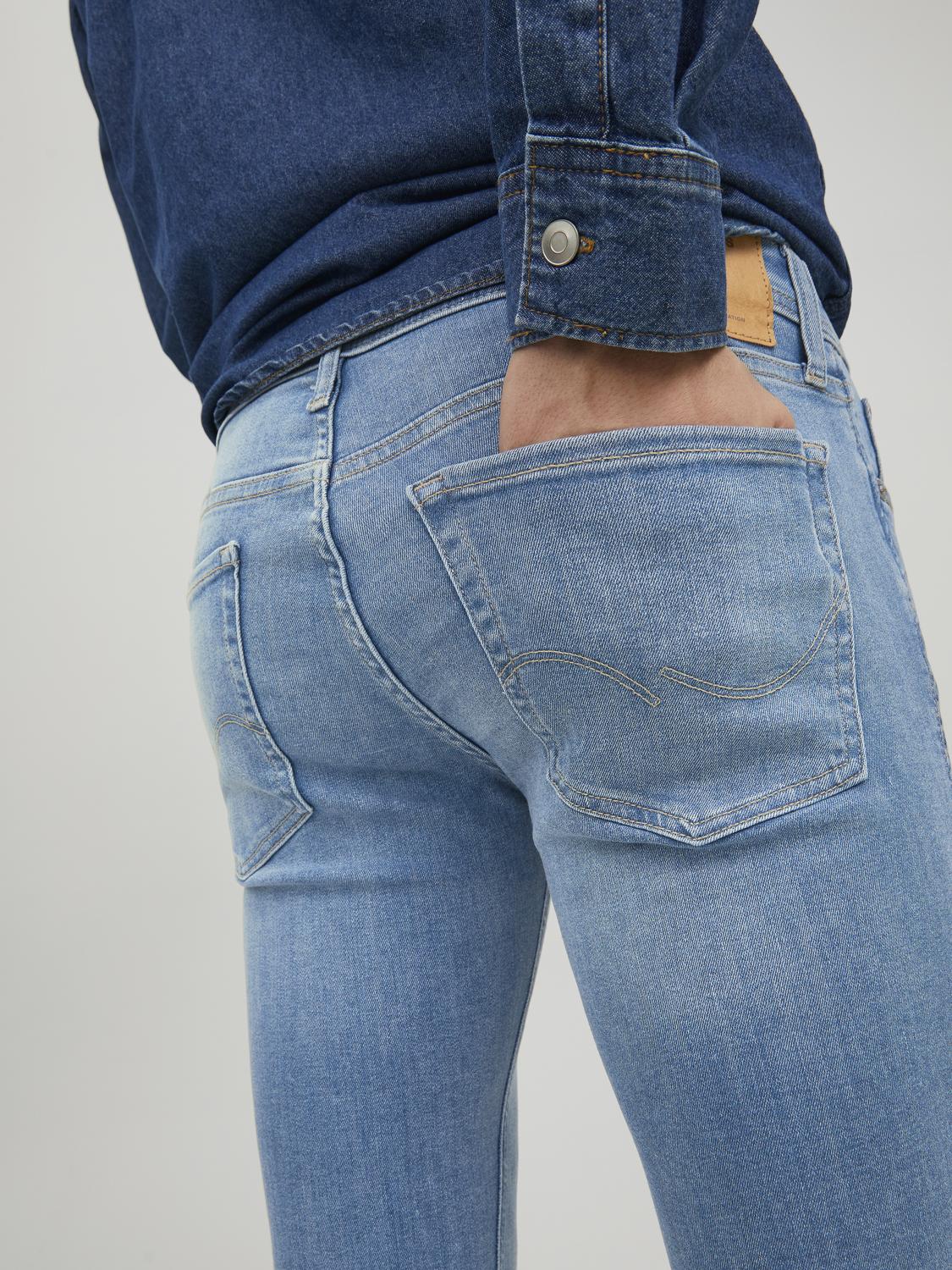 model_shot-detail